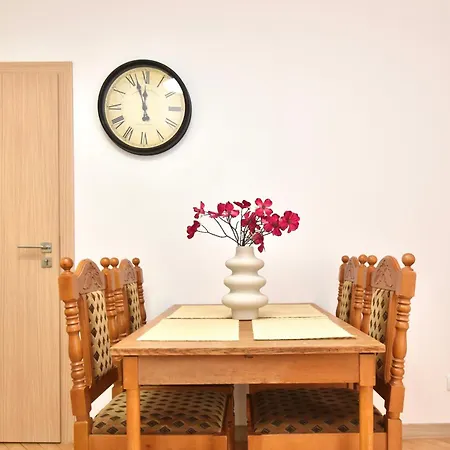 Totu Hallera 229 Szczesliwa Trzynastka Appartement *