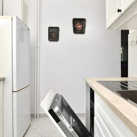 Totu Hallera 229 Szczesliwa Trzynastka Apartmán